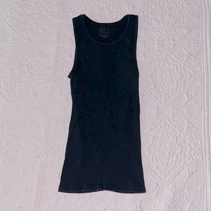 fruit of the loom black tank top